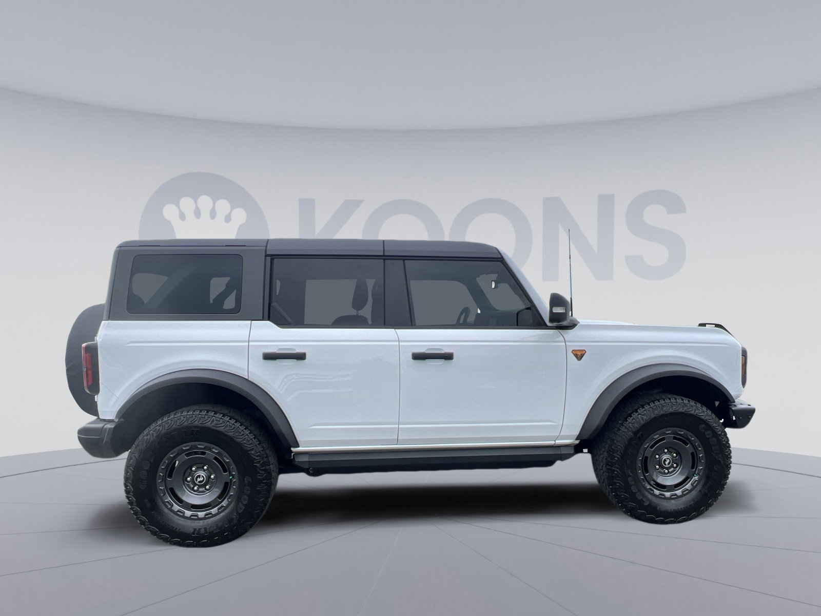 Certified 2025 Ford Bronco Badlands AWD/4WD image 12