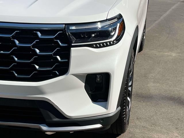 Certified 2026 Ford Explorer Platinum w/ LUX Leather Package AWD/4WD image 9