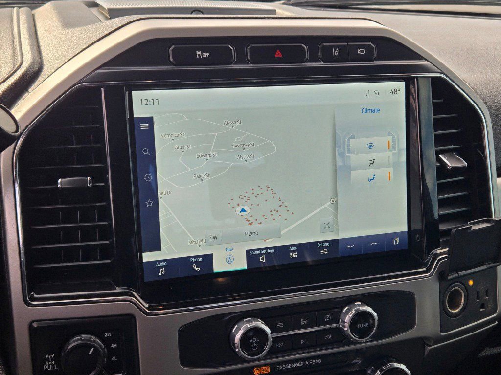 Certified 2022 Ford F250 Lariat w/ Snow Plow Prep Package image 24