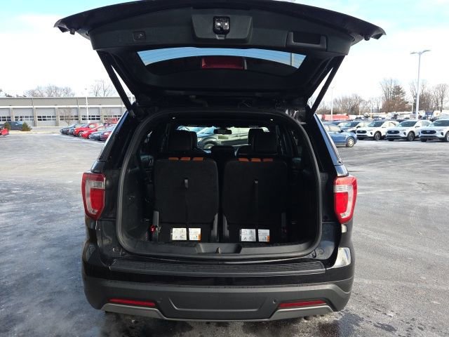 Certified 2019 Ford Explorer XLT w/ Equipment Group 202A image 12