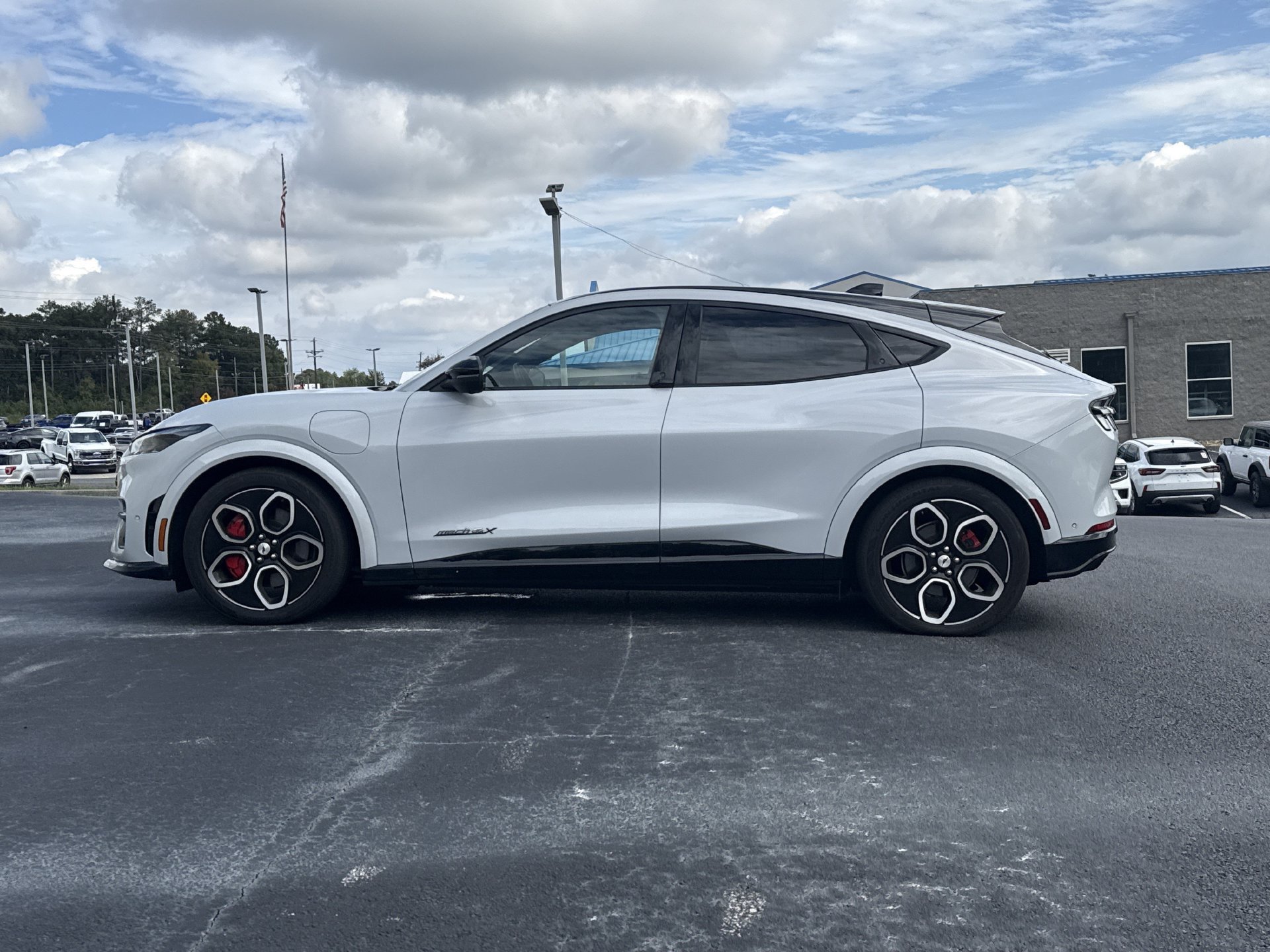 Certified 2023 Ford Mustang Mach-E GT AWD/4WD image 9