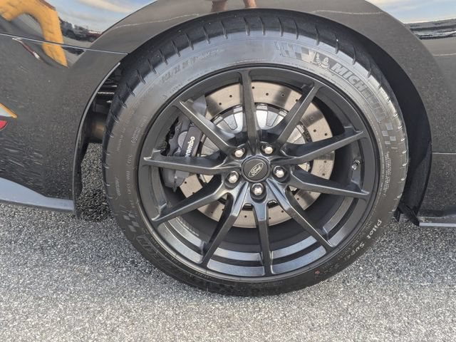 Certified 2017 Ford Mustang Shelby GT350 RWD image 30