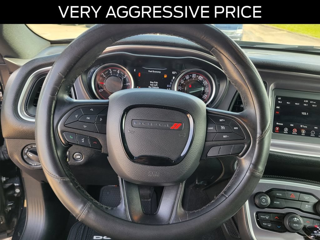 Used 2019 Dodge Challenger SXT RWD image 17
