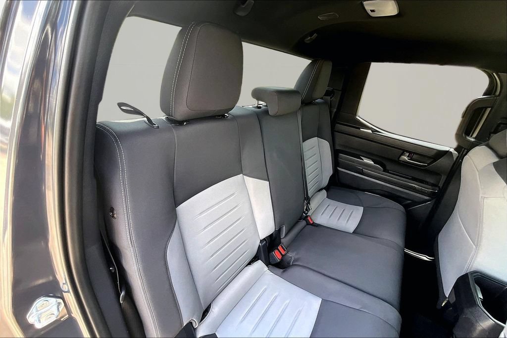 Used 2025 Toyota Tacoma TRD Sport AWD/4WD image 28