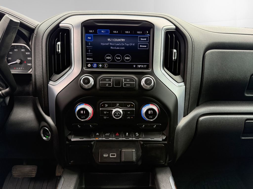 Used 2020 GMC Sierra 1500 Elevation w/ Elevation Value Package AWD/4WD image 11