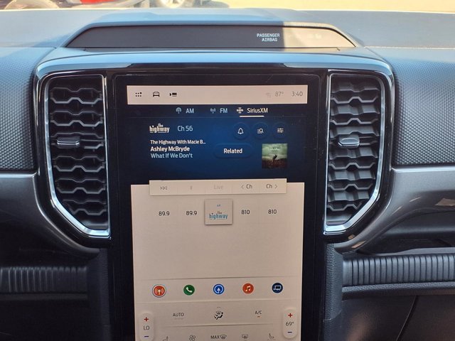 Certified 2024 Ford Ranger XLT w/ Technology Package AWD/4WD image 10