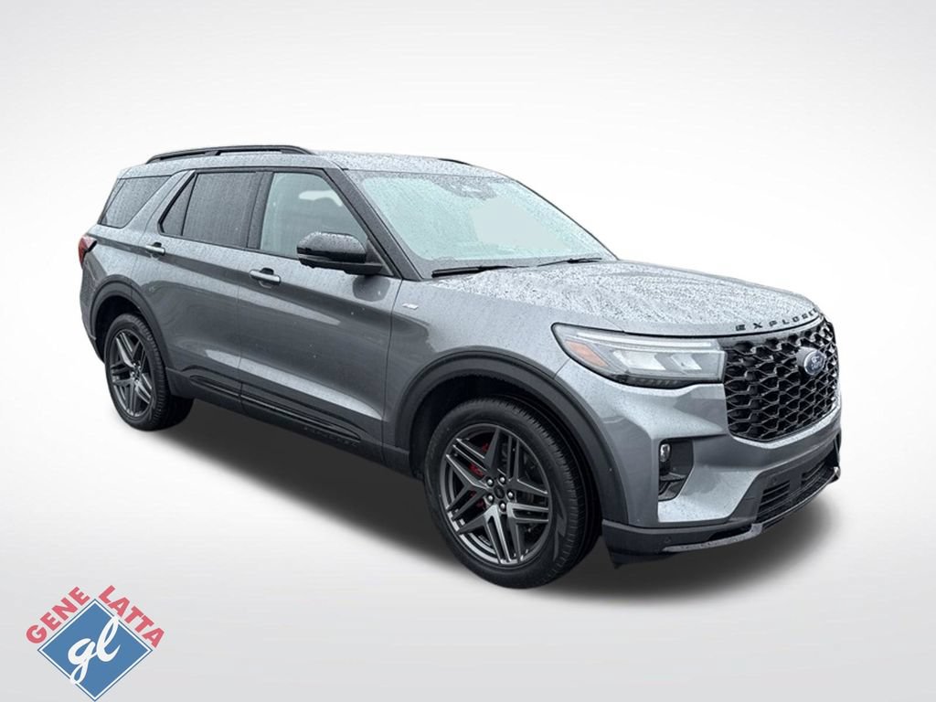 Certified 2025 Ford Explorer ST-Line w/ ST-Line Street Pack