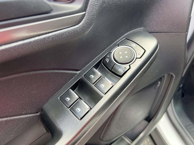 Certified 2025 Ford Escape Active FWD image 12