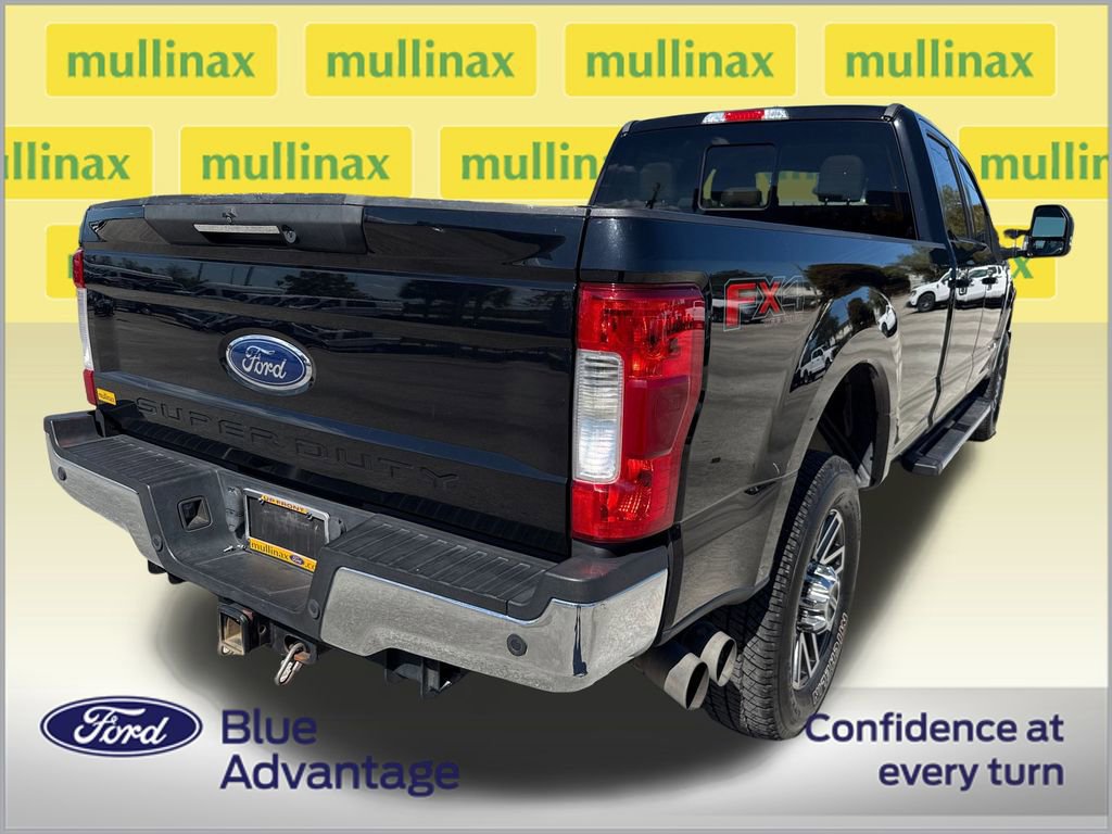 Certified 2019 Ford F350 Lariat w/ Lariat Ultimate Package image 3