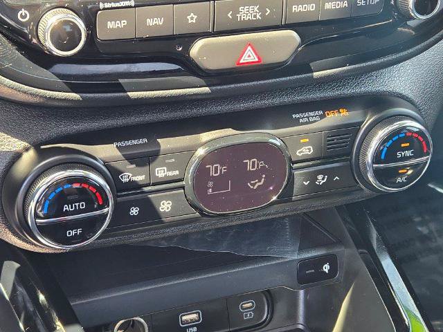 Used 2025 Kia Soul GT-Line w/ GT-Line Technology Package FWD image 25