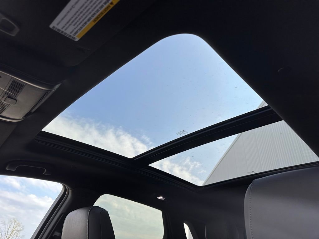 Used 2023 Cadillac XT5 Premium Luxury w/ Technology Package image 24