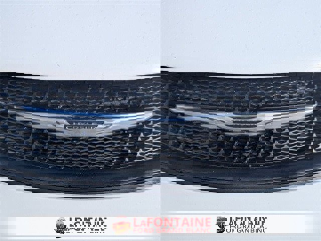 Used 2022 Chrysler Voyager LX image 9