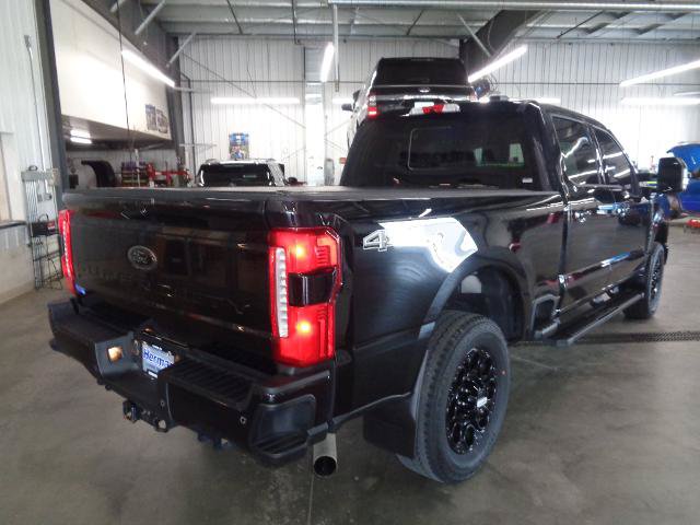 Certified 2024 Ford F350 Lariat w/ Lariat Ultimate Package AWD/4WD image 3