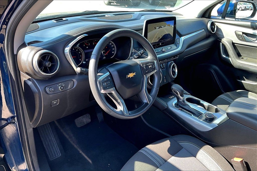 Used 2023 Chevrolet Blazer LT w/ Convenience Package AWD/4WD image 13