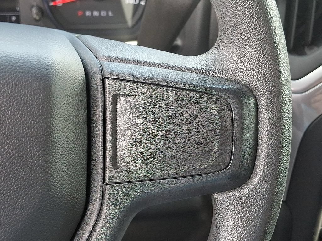 Used 2022 Chevrolet Silverado 1500 Custom AWD/4WD image 22