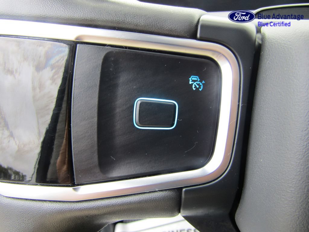 Certified 2025 Ford Expedition Active AWD/4WD image 21
