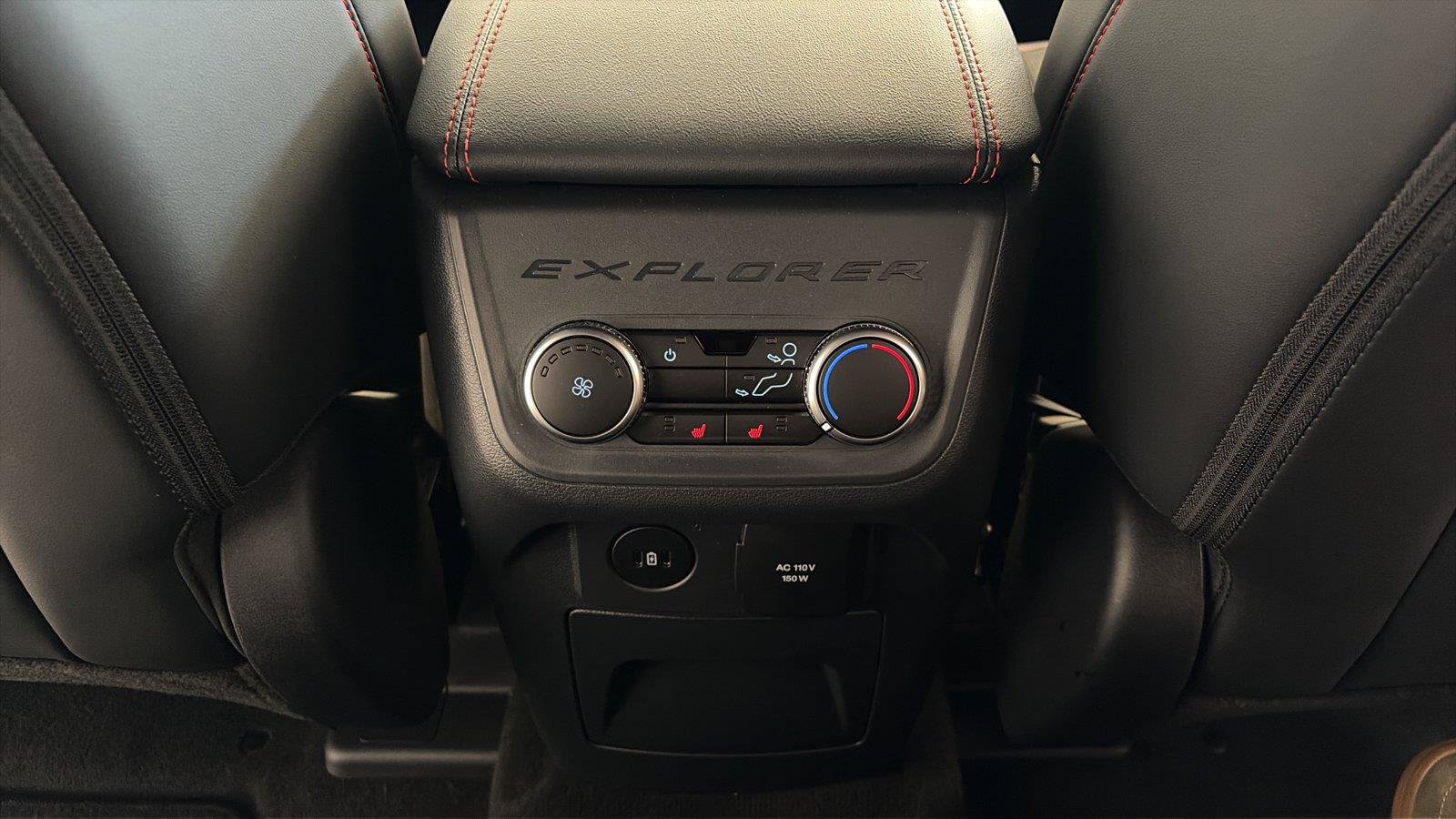 Certified 2025 Ford Explorer ST AWD/4WD image 29