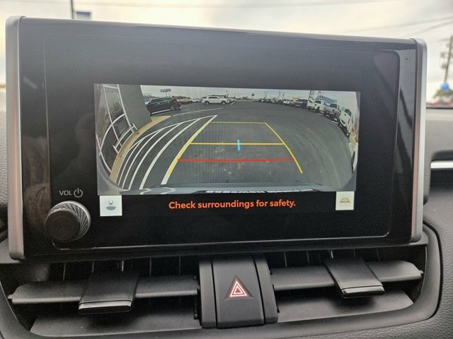 Used 2024 Toyota RAV4 XLE image 18