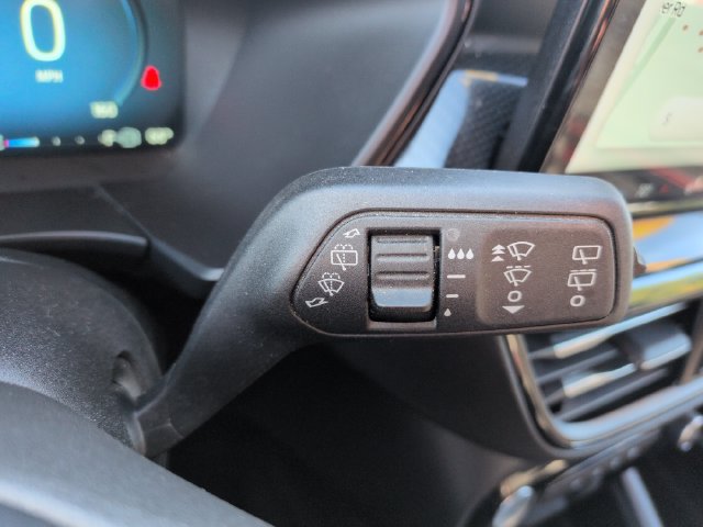 Certified 2023 Ford Escape ST-Line Select AWD/4WD image 35