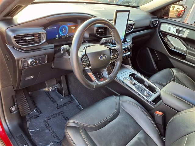 Certified 2022 Ford Explorer ST w/ Equipment Group 401A image 6
