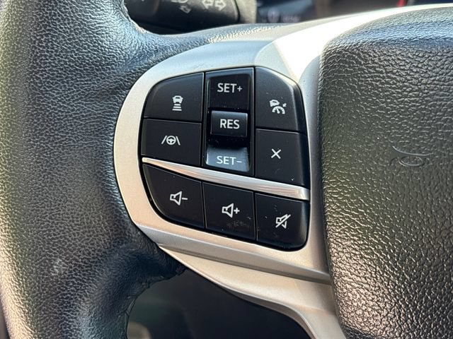 Certified 2023 Ford Explorer XLT w/ Equipment Group 202A AWD/4WD image 34