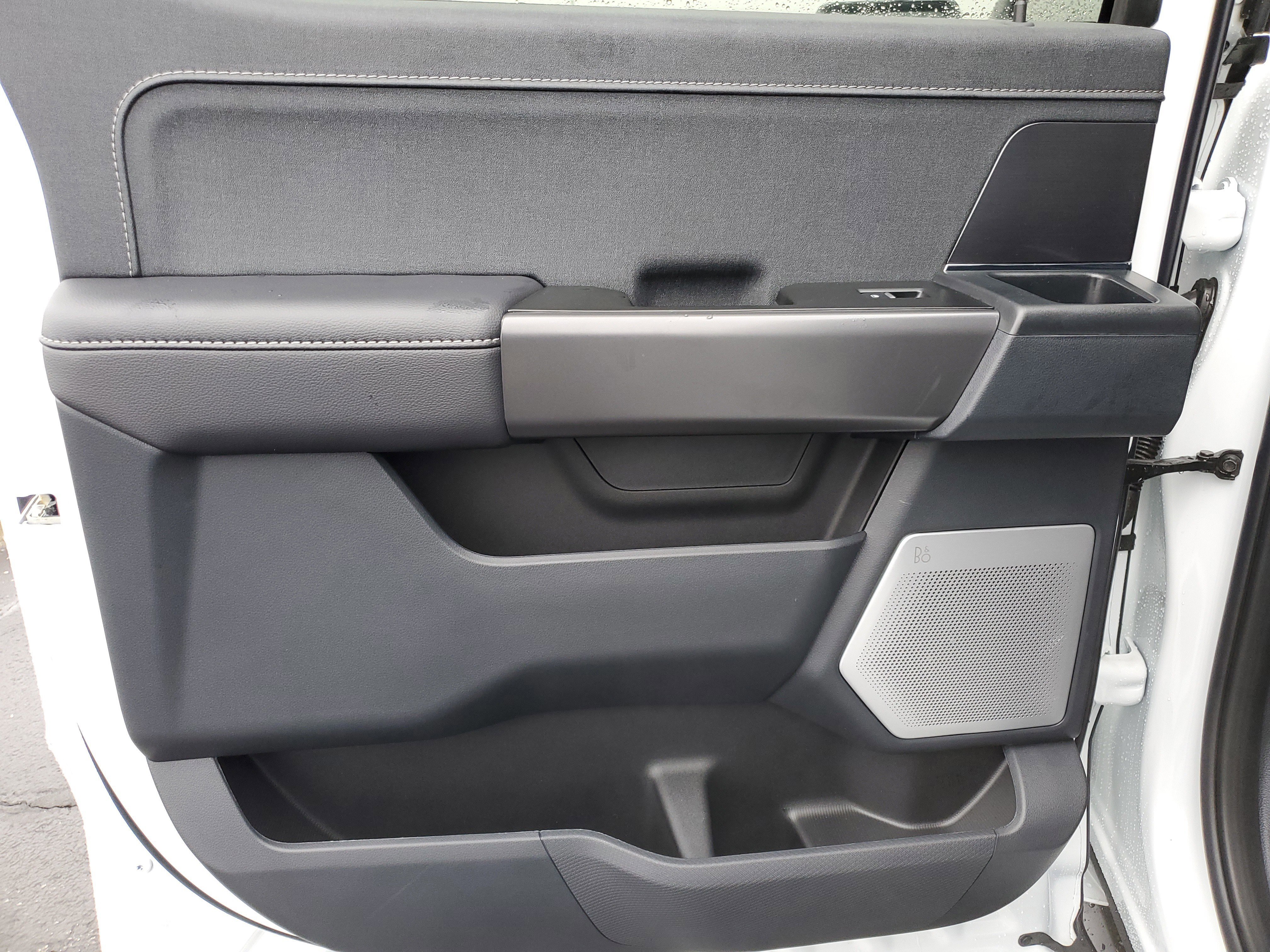 Certified 2025 Ford F150 Lariat w/ Equipment Group 502A High image 13