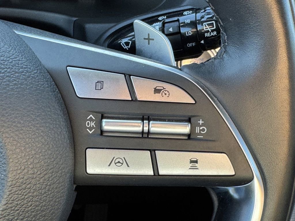 Used 2023 Hyundai Palisade Calligraphy image 17