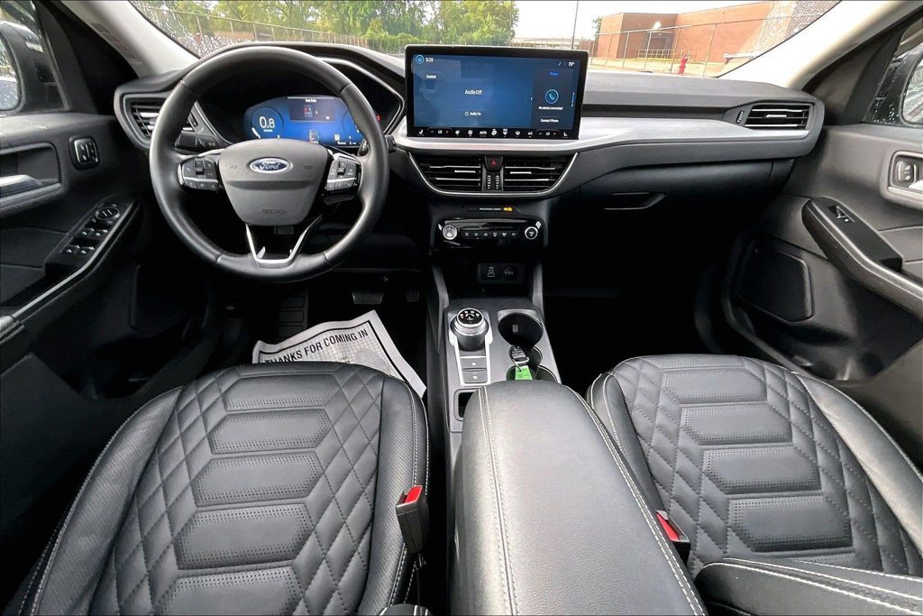 Certified 2024 Ford Escape Platinum w/ Premium Technology Package AWD/4WD image 14