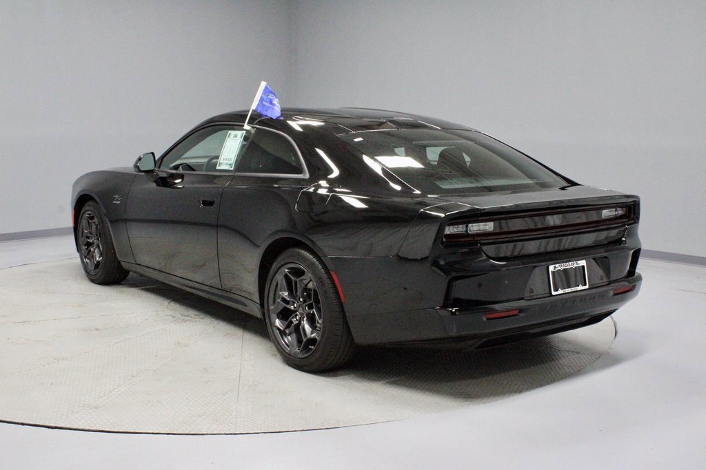 Used 2025 Dodge Charger R/T w/ Quick Order Package 25M R/T image 3