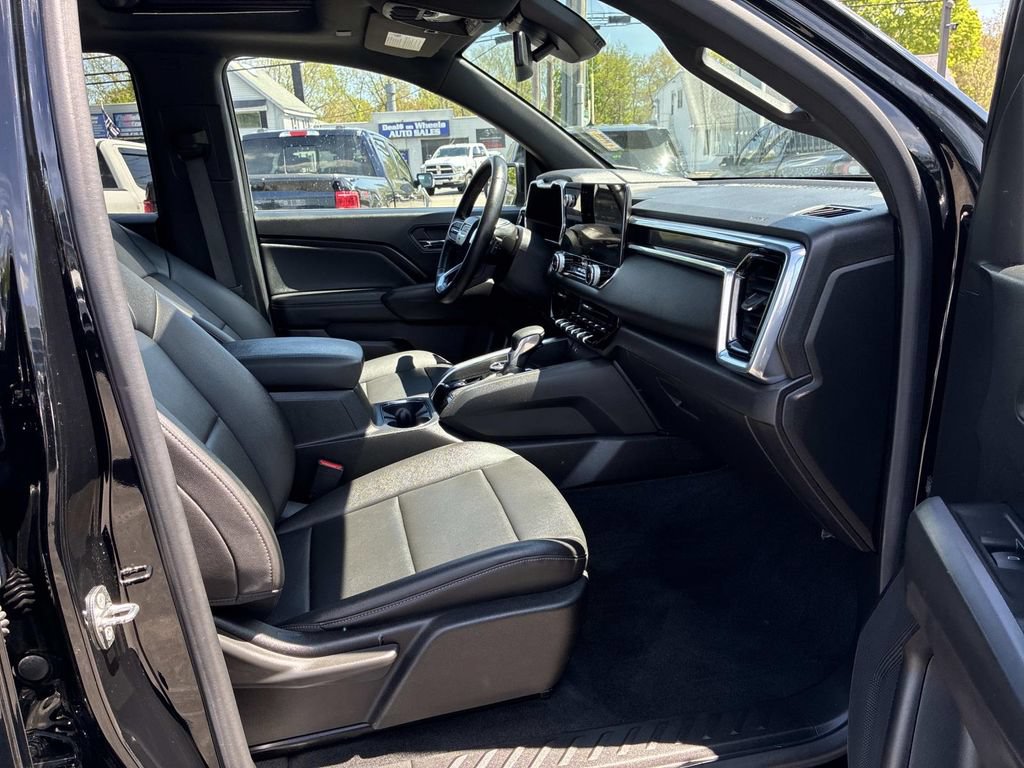 Used 2023 GMC Canyon Elevation w/ LPO, Off Road Lift Package AWD/4WD image 9