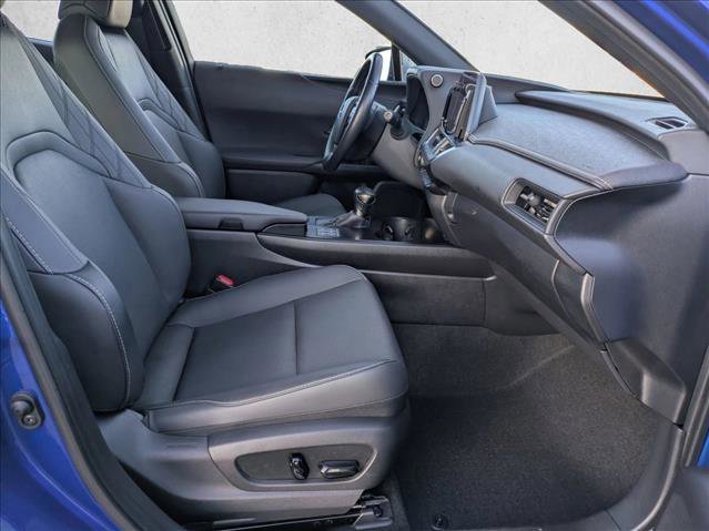 Used 2024 Lexus UX 250h F Sport AWD/4WD image 21