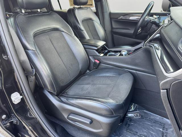 Used 2022 Jeep Grand Cherokee L Laredo AWD/4WD image 6
