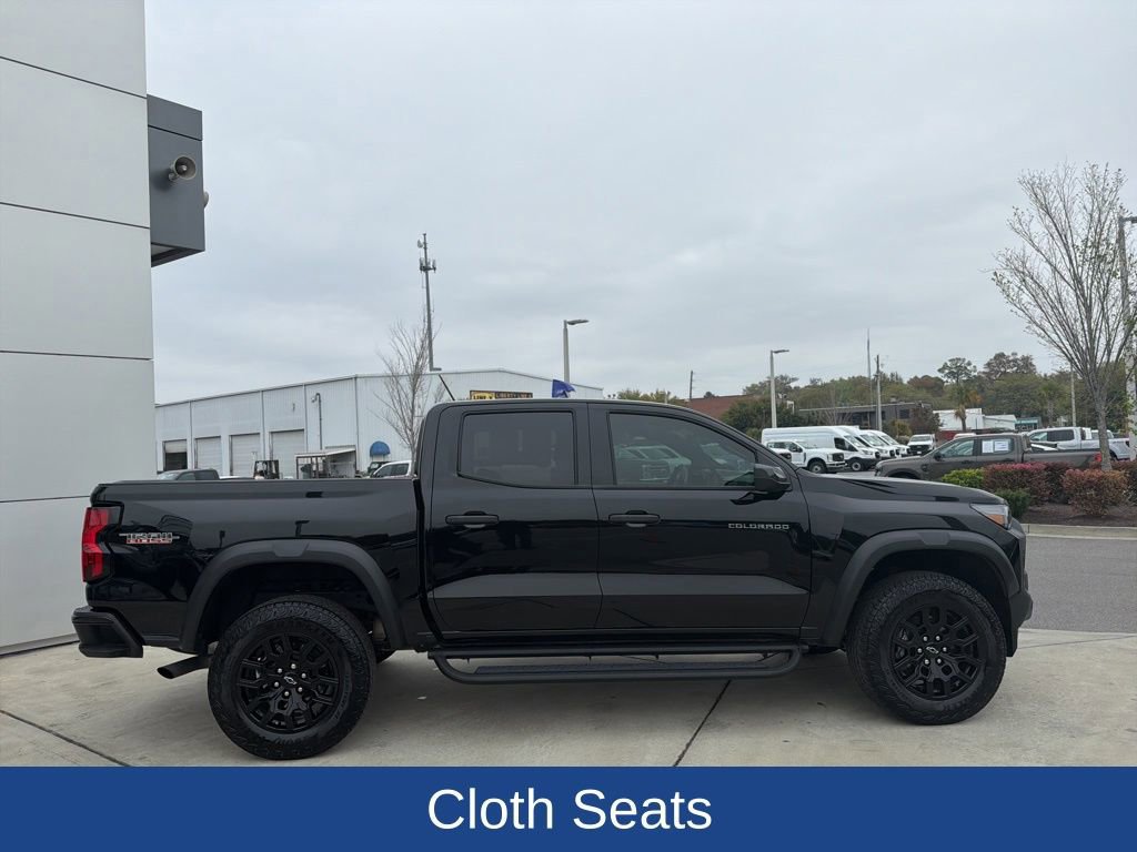 Used 2025 Chevrolet Colorado Trail Boss image 6