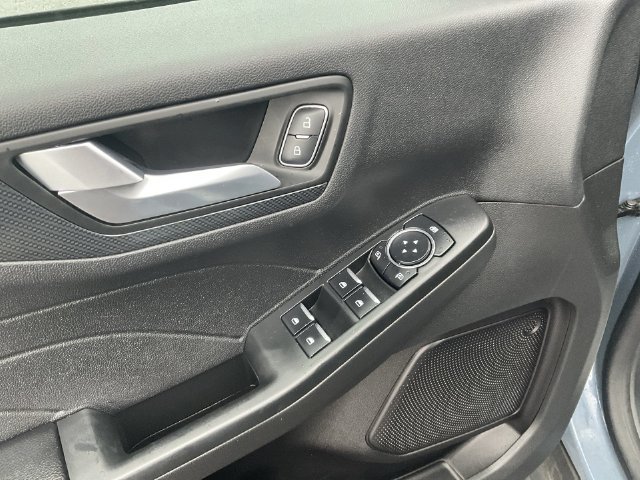 Certified 2024 Ford Escape ST-Line w/ Tech Pack #1 AWD/4WD image 14