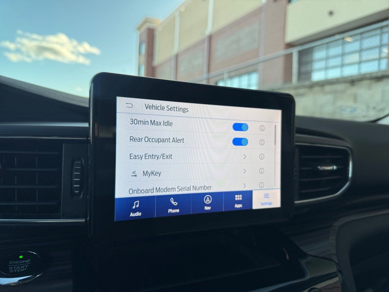 Certified 2021 Ford Explorer Limited w/ Equipment Group 301A image 28