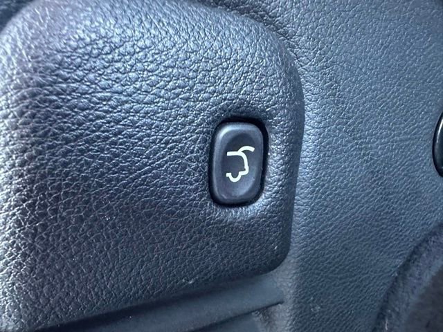 Used 2017 Jeep Grand Cherokee Altitude image 28