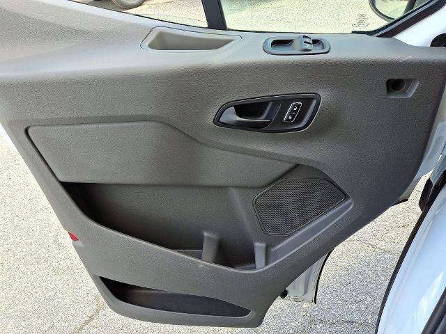 Certified 2024 Ford Transit 350 XLT RWD image 13