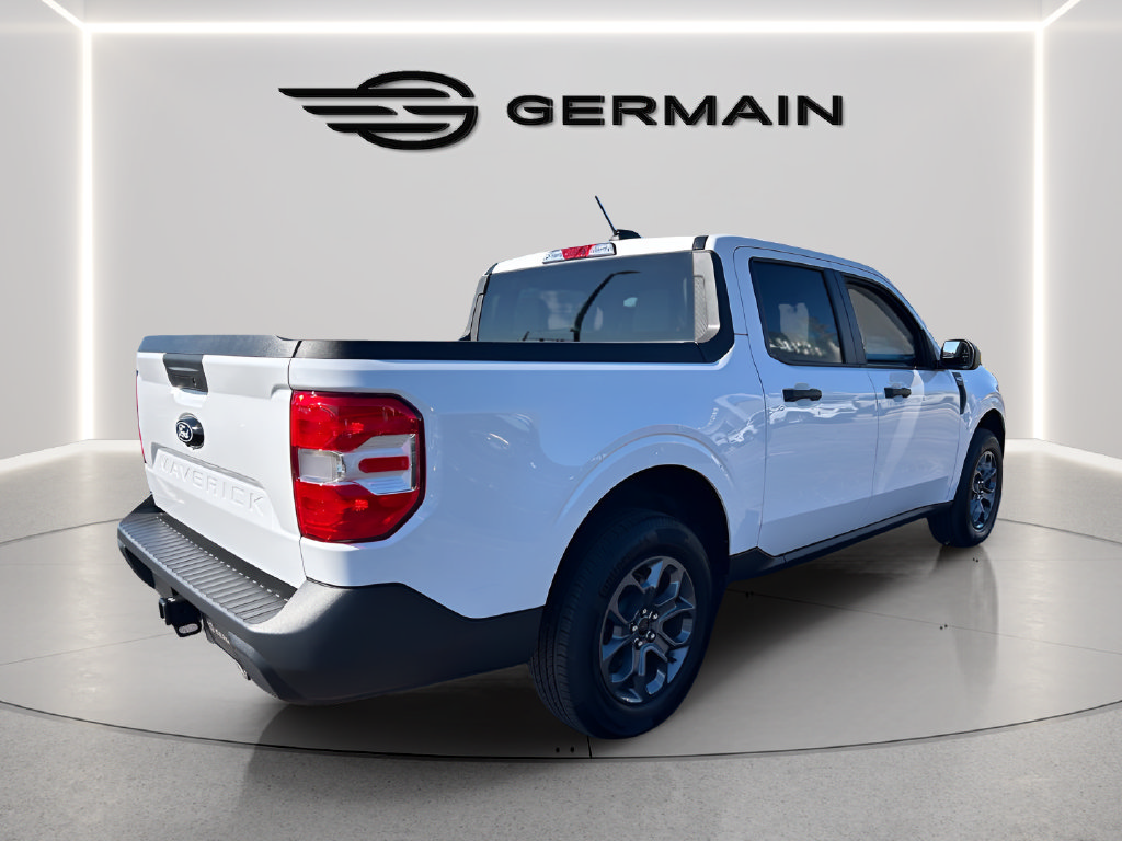 Certified 2025 Ford Maverick XLT FWD image 8