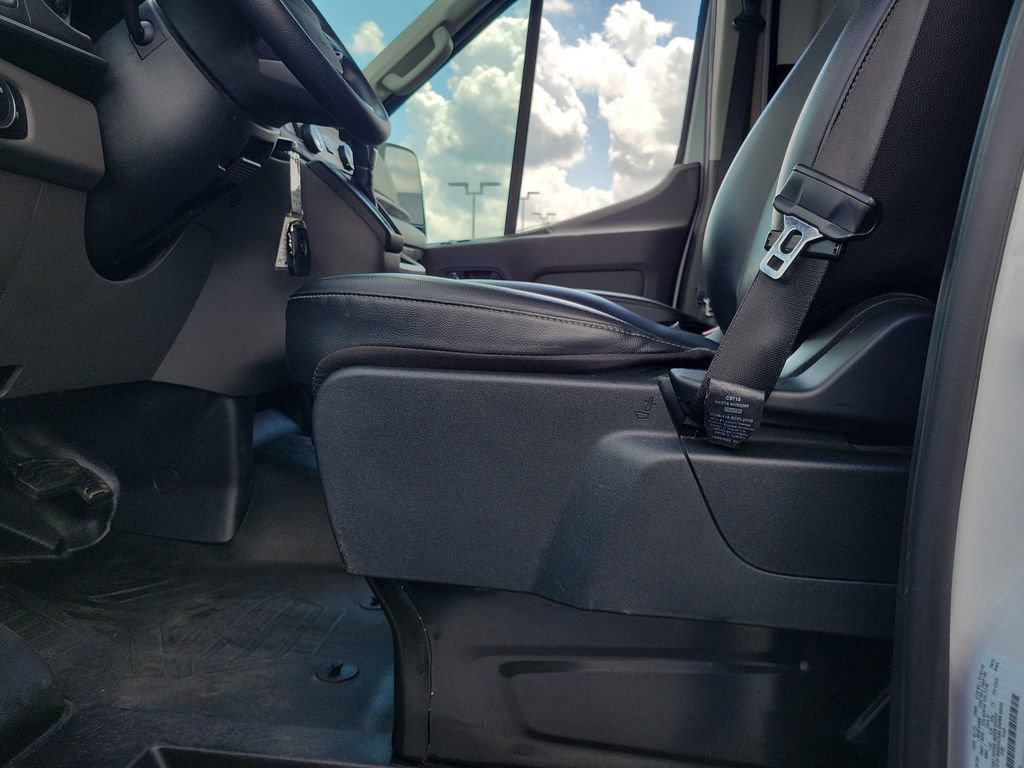 Certified 2025 Ford Transit 250 148 High Roof Extended RWD image 21