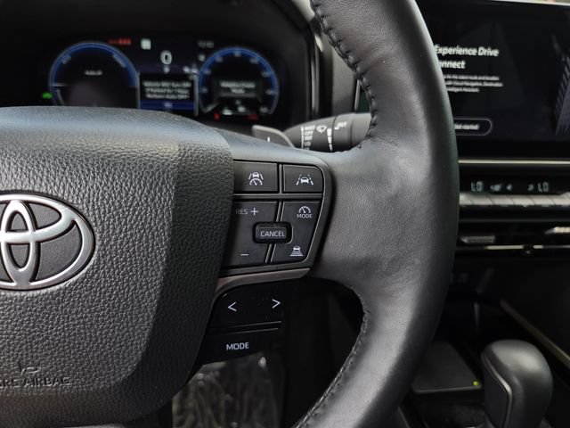 Used 2025 Toyota Camry XSE FWD image 22