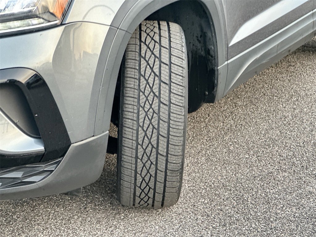 Used 2022 Volkswagen Taos SE w/ Panoramic Sunroof Package image 25