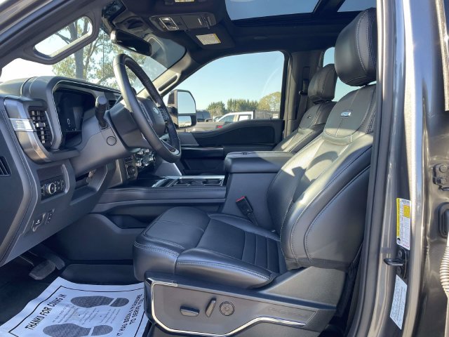 Certified 2026 Ford F350 Platinum w/ FX4 Off-Road Package AWD/4WD image 17