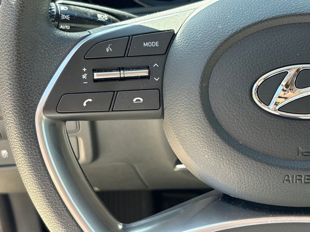 Used 2023 Hyundai Sonata SE w/ Cargo Package image 18