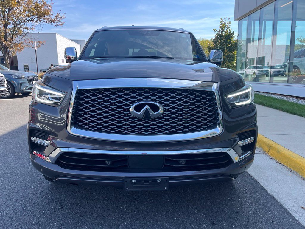 Used 2022 INFINITI QX80 Sensory w/ All-Season Package AWD/4WD image 2
