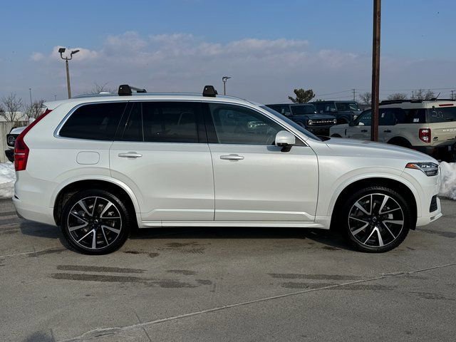 Used 2020 Volvo XC90 T6 Momentum w/ Protection Package Premier image 6