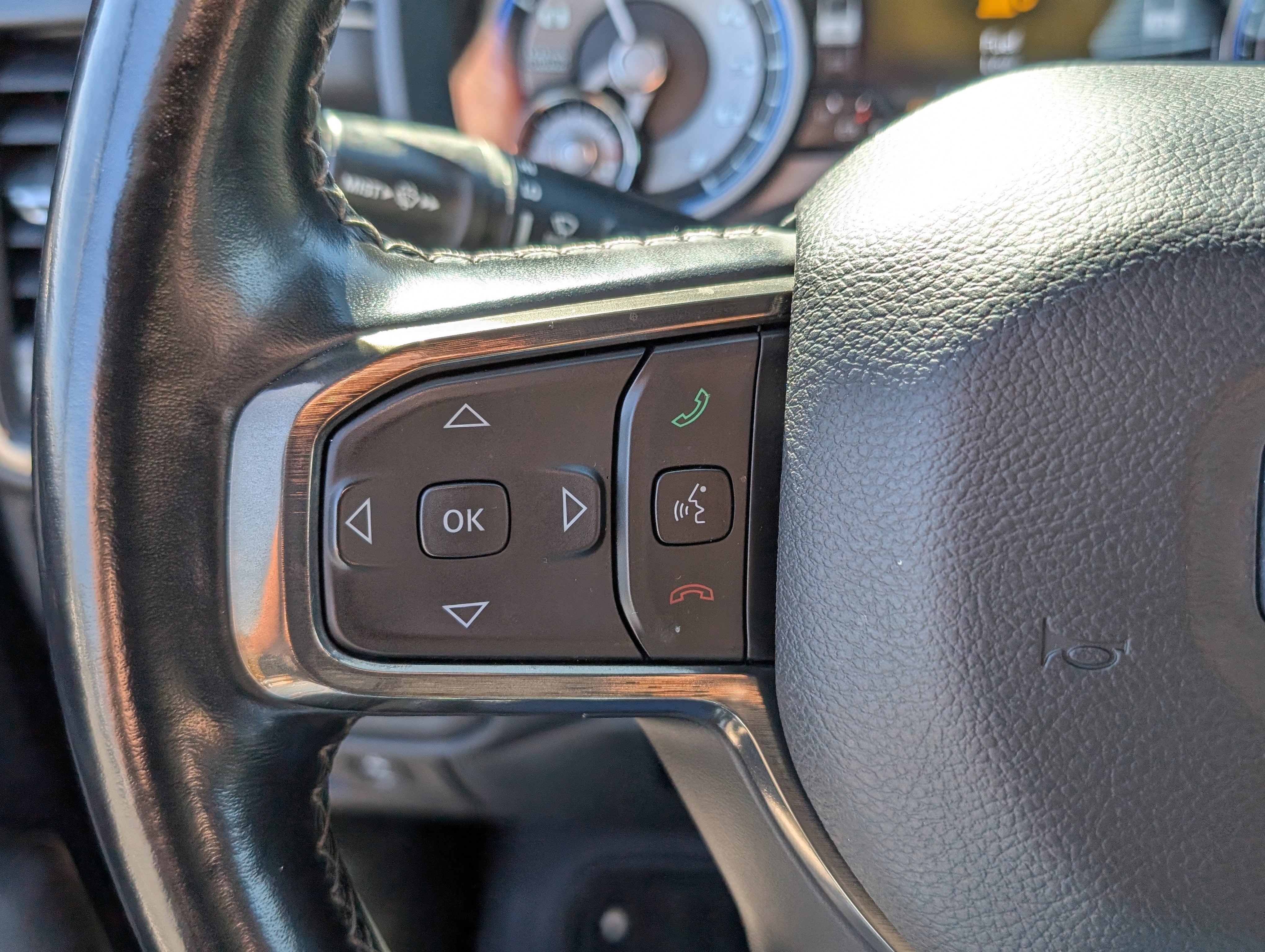 Used 2021 RAM 1500 Limited w/ Night Edition image 23