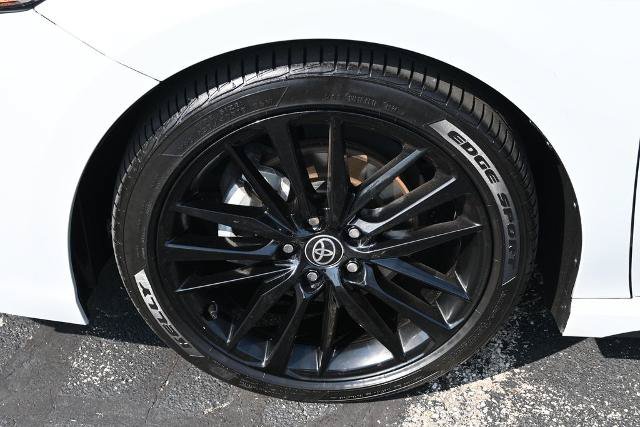 Used 2022 Toyota Camry XSE FWD image 13