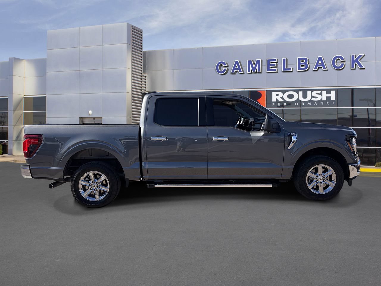 Certified 2024 Ford F150 XLT w/ Mobile Office Package RWD image 7