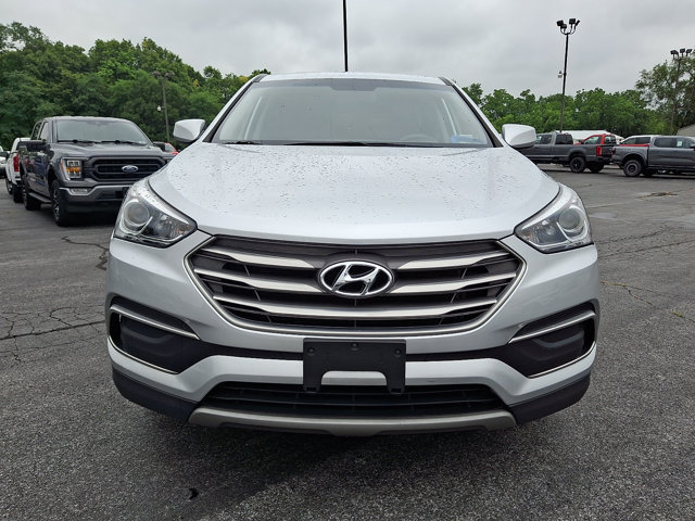 Used 2018 Hyundai Santa Fe Sport FWD image 2