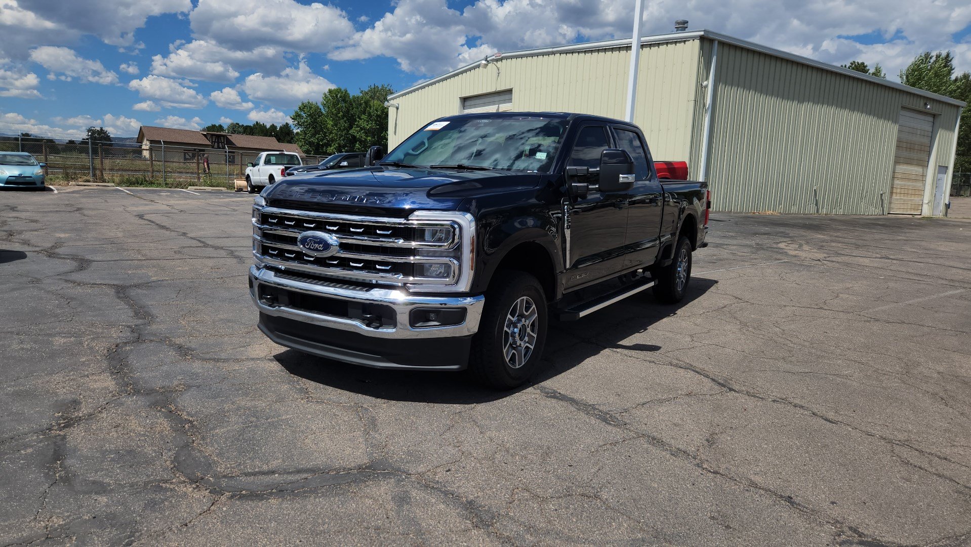 Certified 2025 Ford F250 Lariat AWD/4WD image 3